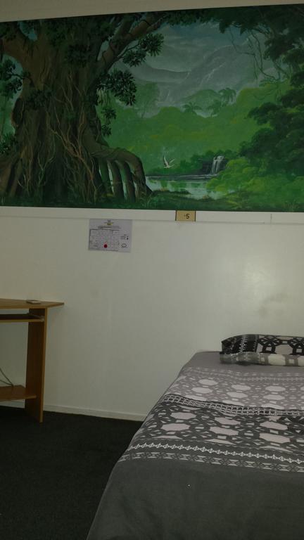 ماكاي Gecko'S Rest Budget Accommodation & Backpackers الغرفة الصورة